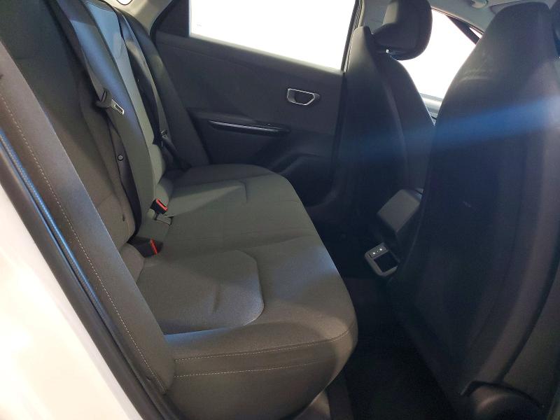 Продажа на аукционе авто 2025 Kia K4, vin: 3KPFT4DE6SE061717, номер лота: 55861466