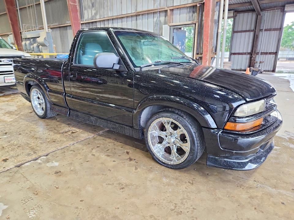 56531126 :رقم المزاد ، 1GCCS1445X8161689 vin ، 1999 Chevrolet S Truck مزاد بيع
