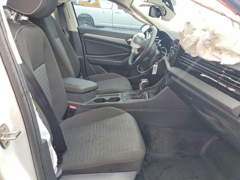 Продажа на аукционе авто 2025 Volkswagen Jetta, vin: 3VW5X7BUXSM088465, номер лота: 55919766