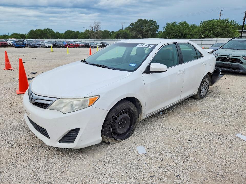 56531936 :رقم المزاد ، 4T1BF1FK4DU233198 vin ، 2013 Toyota Camry مزاد بيع