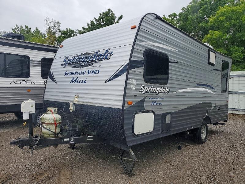 58722756 :رقم المزاد ، 4YDT17519HW154121 vin ، 2017 Keystone Rv Summerland Mini Seri مزاد بيع