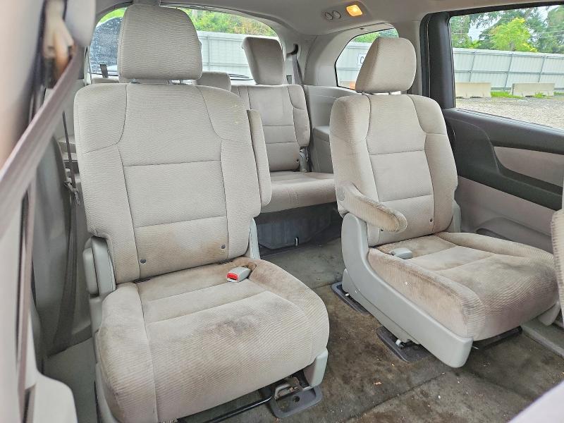 58226526 :رقم المزاد ، 5FNRL5H24BB090954 vin ، 2011 Honda Odyssey مزاد بيع