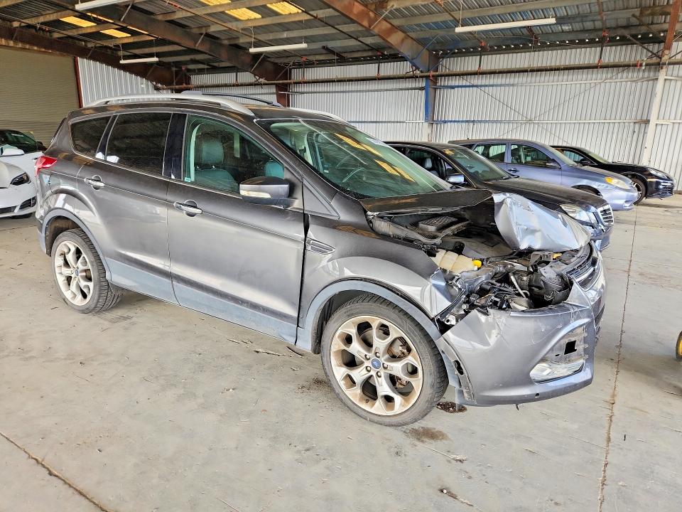56490506 :رقم المزاد ، 1FMCU9J96FUC89479 vin ، 2015 Ford Escape مزاد بيع