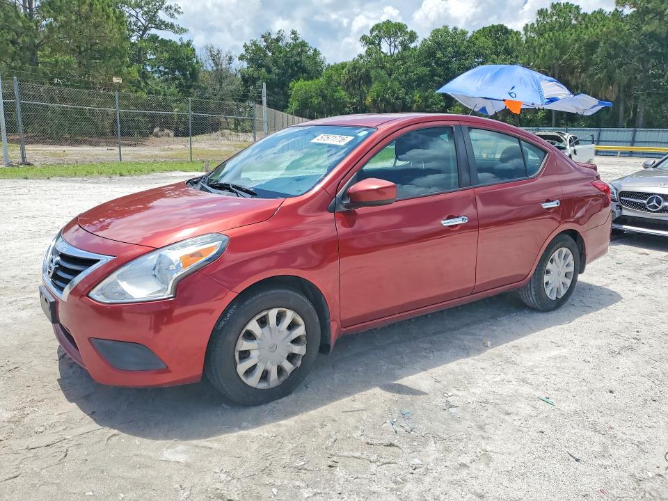 57571716 :رقم المزاد ، 3N1CN7AP3KL837921 vin ، 2019 Nissan Versa مزاد بيع