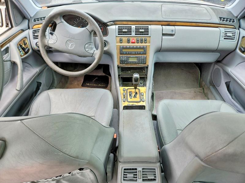 Aukcja sprzedaży 2002 Mercedes-benz E, vin: WDBJF65J22B498022, numer aukcji: 57849196