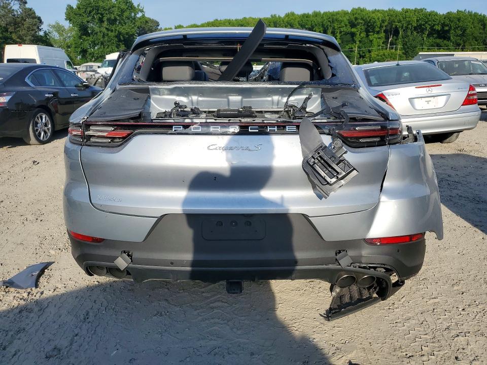 55904386 :رقم المزاد ، WP1BB2AY7LDA57777 vin ، 2020 Porsche Cayenne مزاد بيع