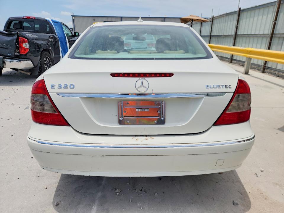 58148096 :رقم المزاد ، WDBUF22X99B396483 vin ، 2009 Mercedes-benz E مزاد بيع