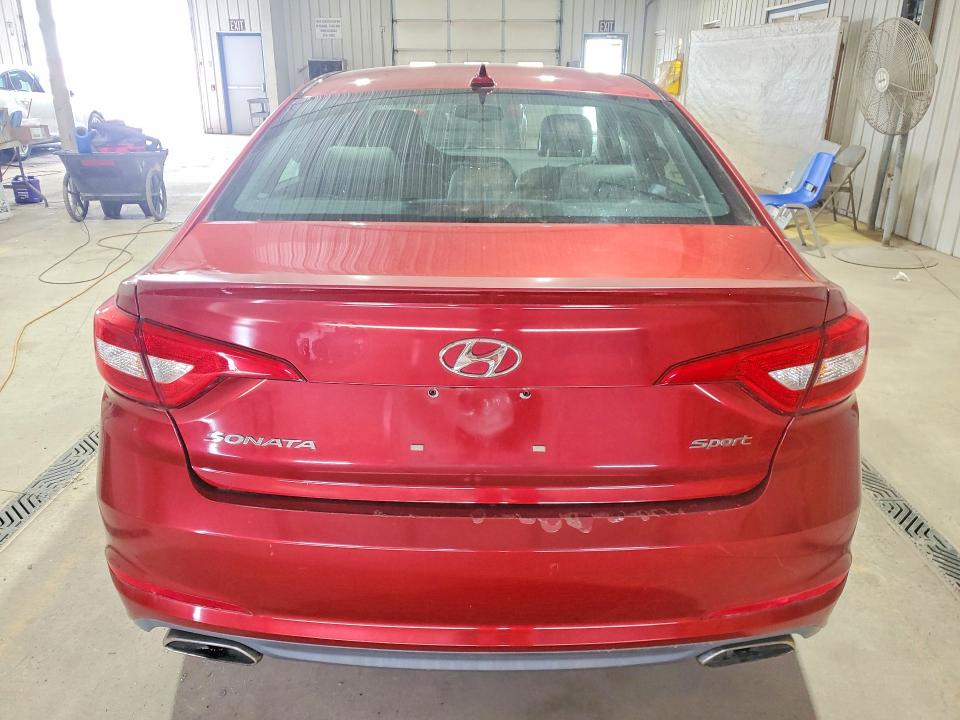 57577536 :رقم المزاد ، 5NPE34AF5FH099918 vin ، 2015 Hyundai Sonata مزاد بيع
