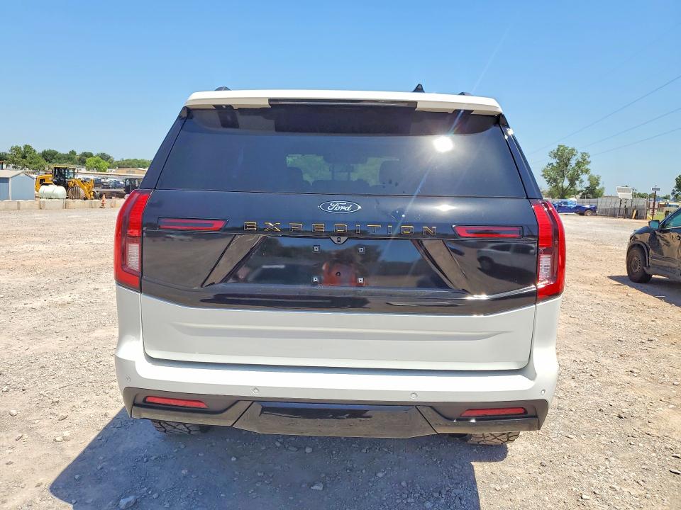Продажа на аукционе авто 2025 Ford Expedition, vin: 1FMJU1RG9SEA69673, номер лота: 53411136
