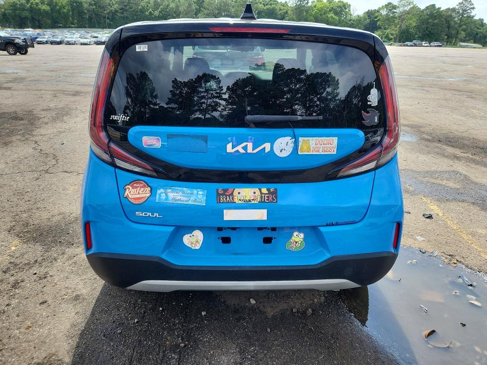 2023 Kia Soul მანქანა იყიდება აუქციონზე, vin: KNDJ23AU1P7210349, აუქციონის ნომერი: 57852246