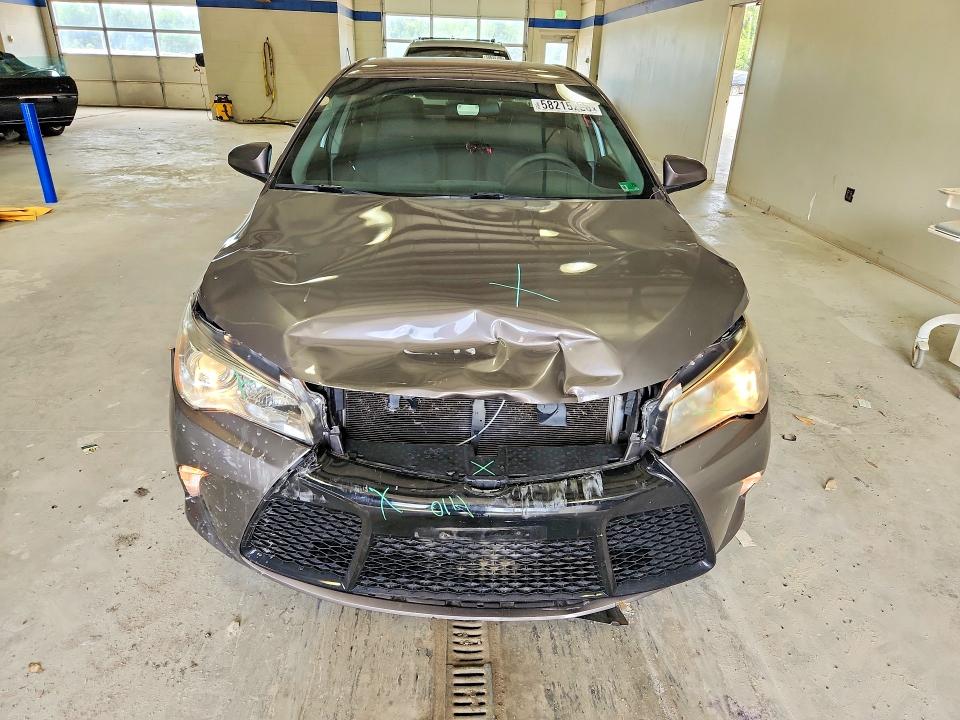 2017 Toyota Camry მანქანა იყიდება აუქციონზე, vin: 4T1BF1FK8HU704470, აუქციონის ნომერი: 58215286