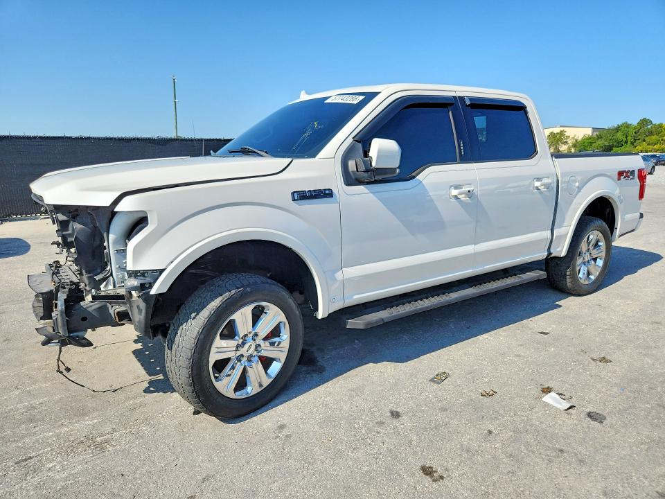 57743286 :رقم المزاد ، 1FTEW1EG8JFC86582 vin ، 2018 Ford F150 مزاد بيع