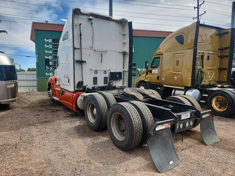 57720096 :رقم المزاد ، 1XKYDP9X3GJ444546 vin ، 2016 Kenworth Kenworth مزاد بيع
