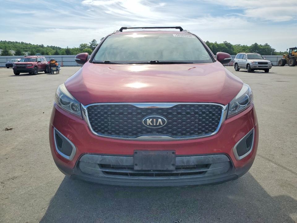 56304246 :رقم المزاد ، 5XYPGDA56HG192722 vin ، 2017 Kia Sorento مزاد بيع