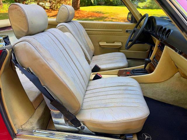 73342235 :رقم المزاد ، WDBBA45A6CB013194 vin ، 1982 Mercedes-benz 380 مزاد بيع