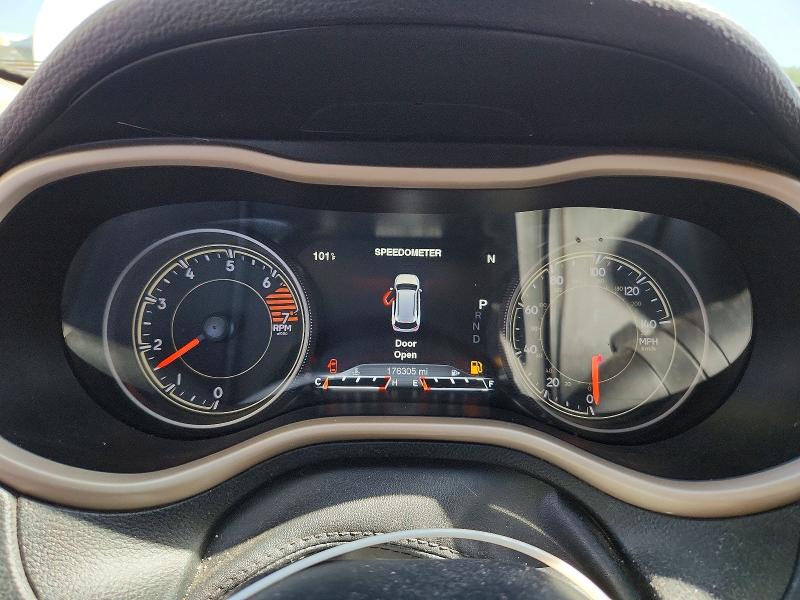 56510876 :رقم المزاد ، 1C4PJLDB0GW338885 vin ، 2016 Jeep Cherokee مزاد بيع