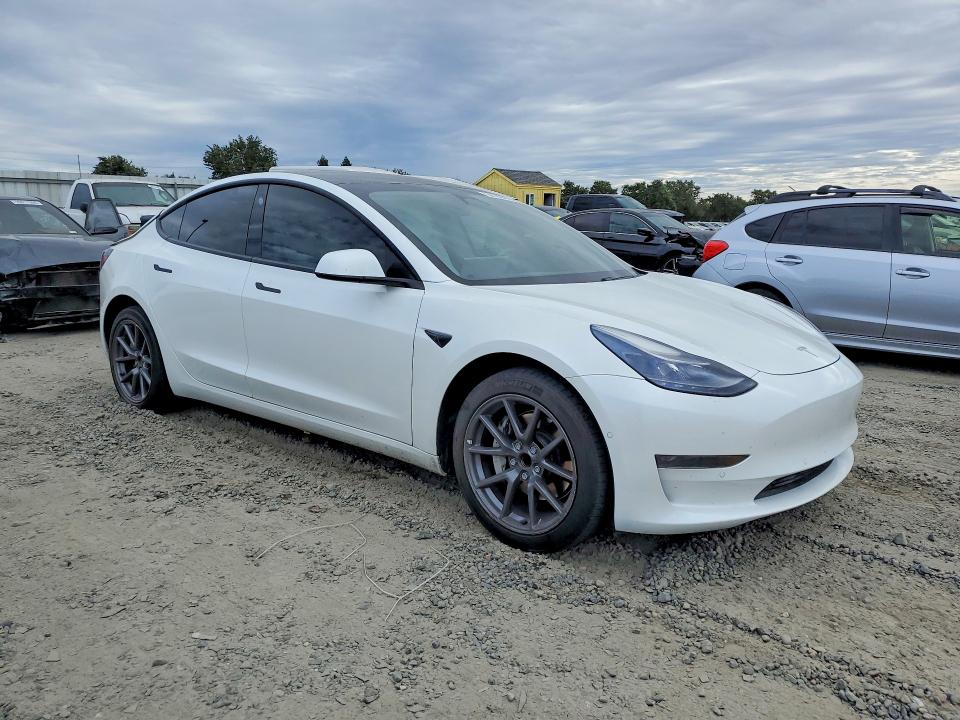 Продажа на аукционе авто 2021 Tesla Model 3, vin: 5YJ3E1EA2MF031358, номер лота: 58780796