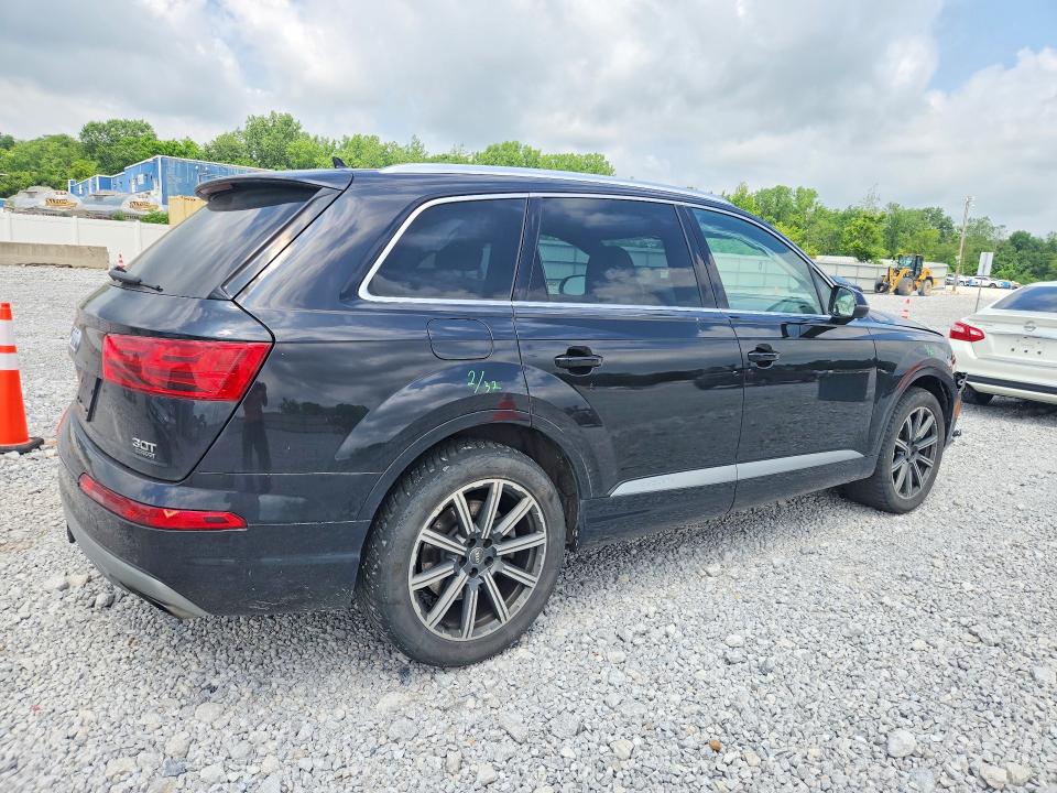 2017 Audi Q7 მანქანა იყიდება აუქციონზე, vin: WA1LAAF79HD016510, აუქციონის ნომერი: 56978606