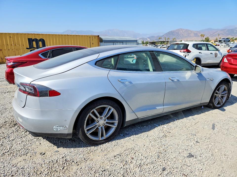 Aukcja sprzedaży 2014 Tesla Model S, vin: 5YJSA1H1XEFP52371, numer aukcji: 58814796