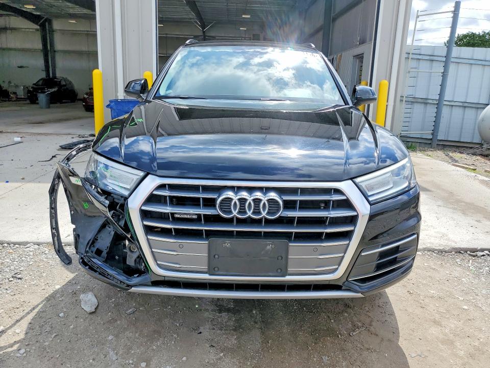 2020 Audi Q5 მანქანა იყიდება აუქციონზე, vin: WA1ANAFY7L2053824, აუქციონის ნომერი: 55941476