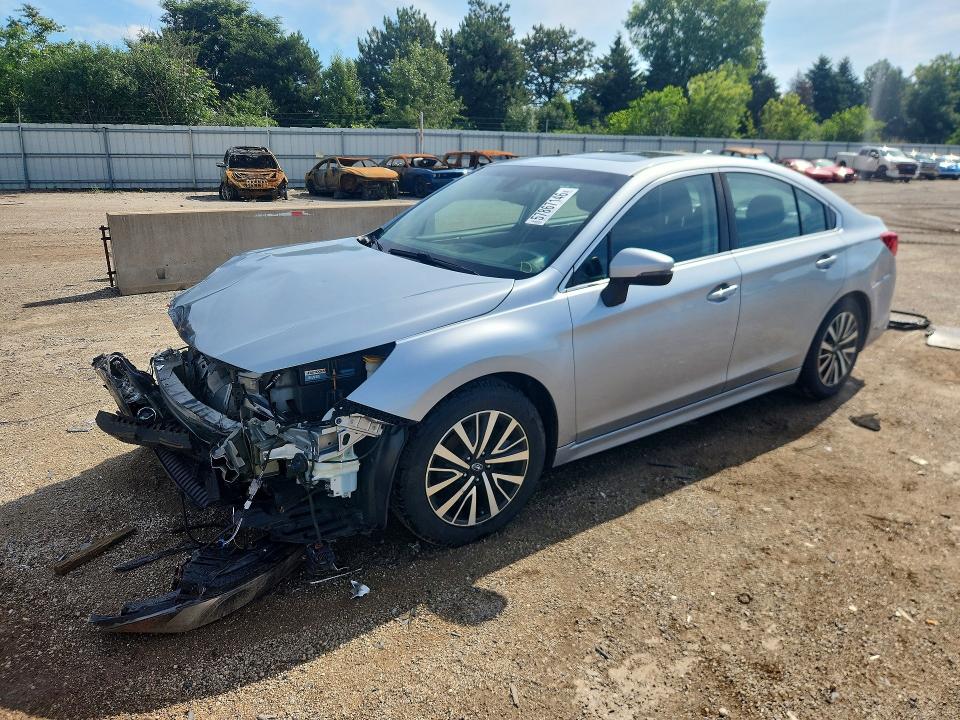 57867146 :رقم المزاد ، 4S3BNAH60J3038806 vin ، 2018 Subaru Legacy مزاد بيع