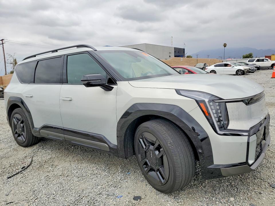 Продаж на аукціоні авто 2024 Kia Ev9, vin: KNDAEFS50R6034077, номер лоту: 85982515