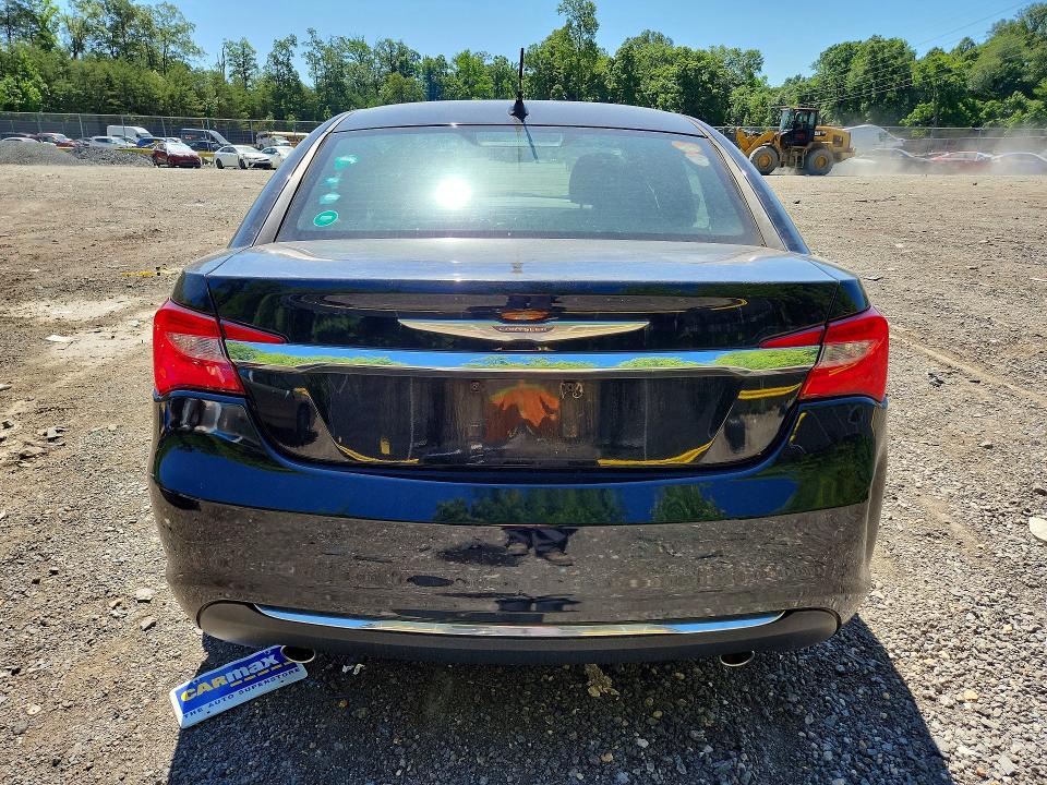 Продажа на аукционе авто 2013 Chrysler 200, vin: 1C3CCBCG2DN683504, номер лота: 55770306