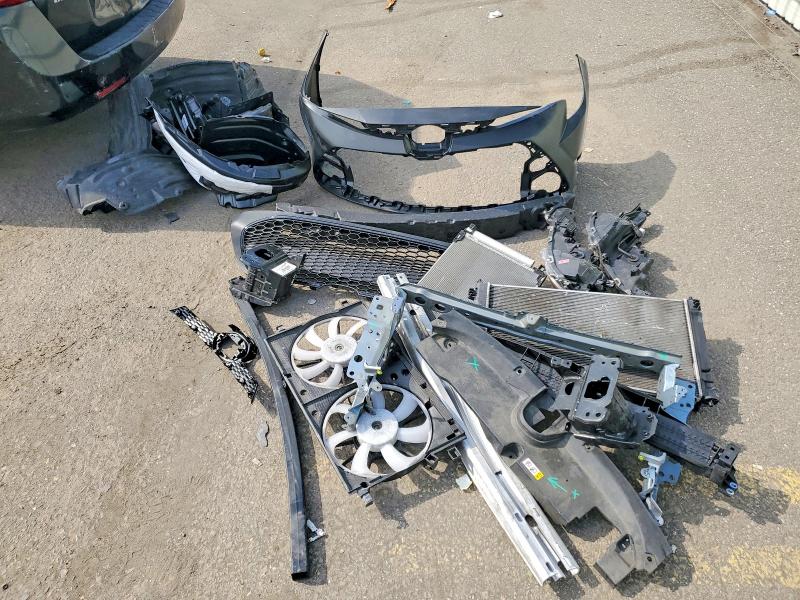 2021 Toyota Corolla მანქანა იყიდება აუქციონზე, vin: JTDEAMDE9MJ013085, აუქციონის ნომერი: 56643716