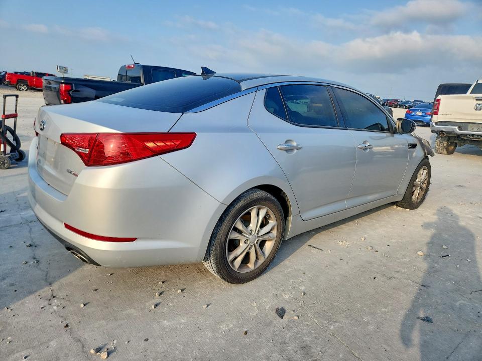 58129656 :رقم المزاد ، 5XXGN4A73DG205707 vin ، 2013 Kia Optima مزاد بيع