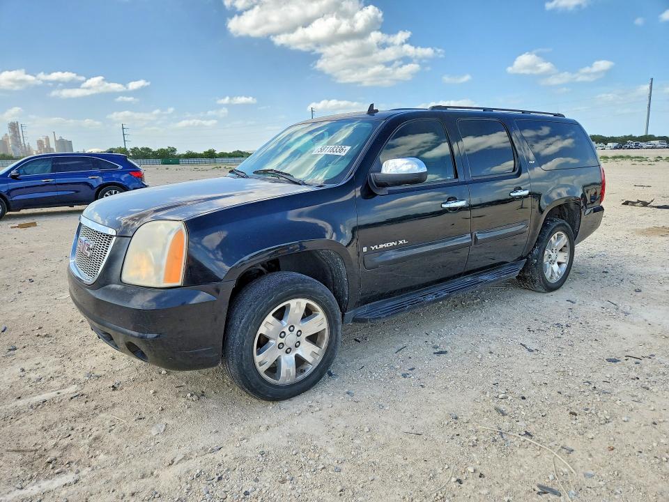 Auction sale of the 2008 Gmc Yukon Xl, vin: 1GKFC16098R222272, lot number: 58118336