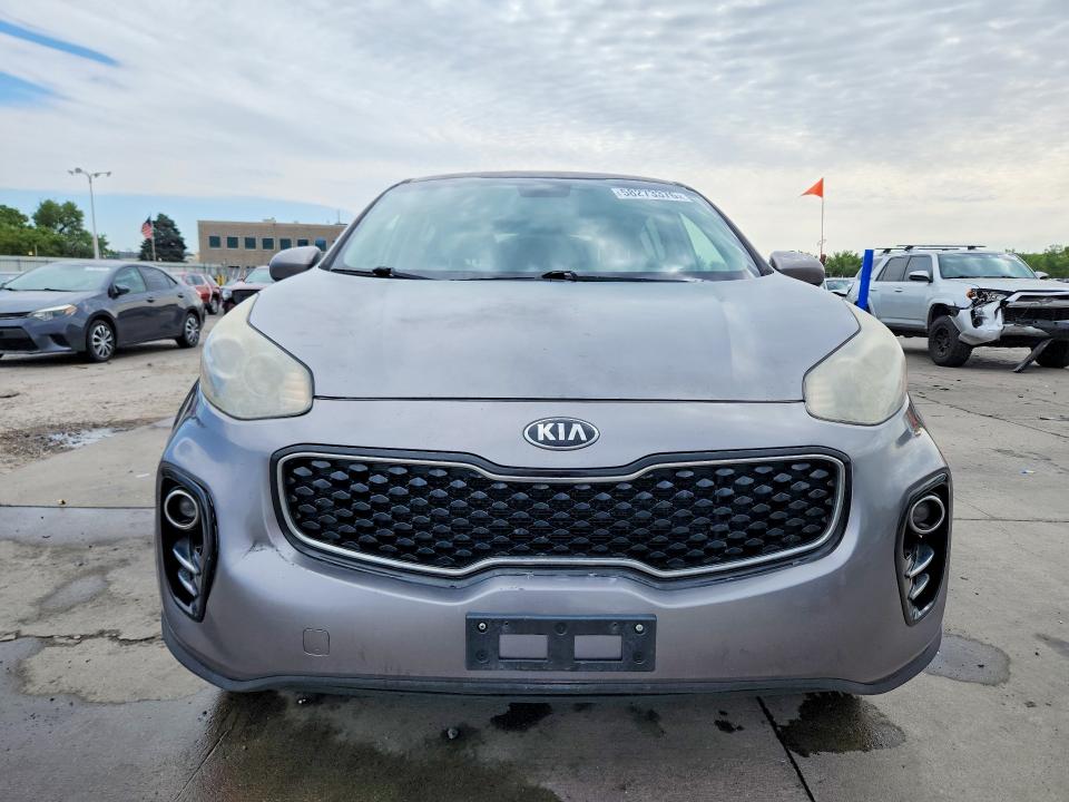 58273376 :رقم المزاد ، KNDPMCAC0H7145250 vin ، 2017 Kia Sportage مزاد بيع