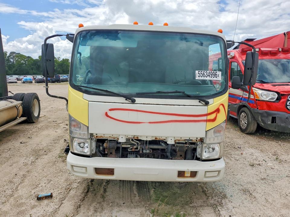 55634996 :رقم المزاد ، 54DC4W1C1HS808057 vin ، 2017 Isuzu Npr Hd مزاد بيع