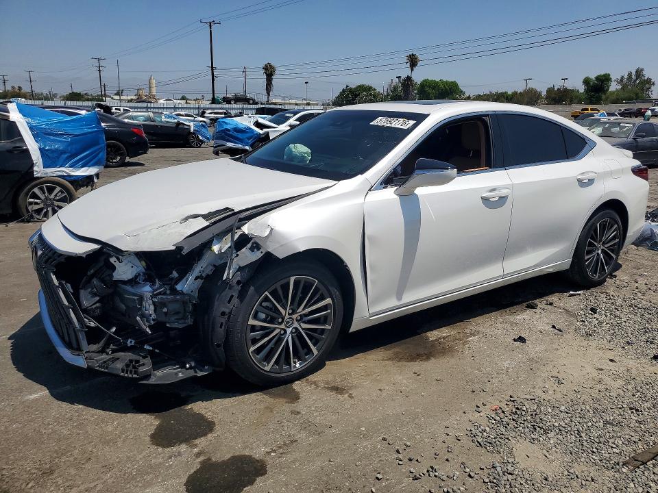 2025 Lexus Es 300h მანქანა იყიდება აუქციონზე, vin: 58ADA1C14SU070545, აუქციონის ნომერი: 57692176