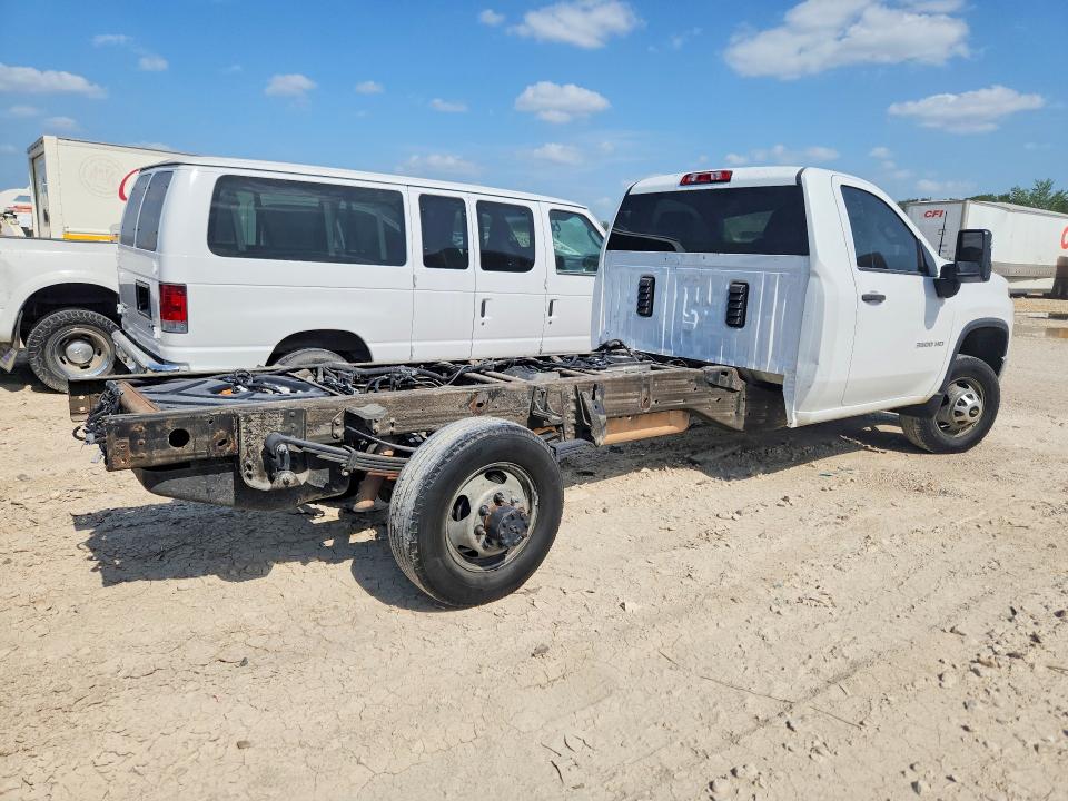 58511916 :رقم المزاد ، 1GB3WRE72NF321942 vin ، 2022 Chevrolet Silverado مزاد بيع
