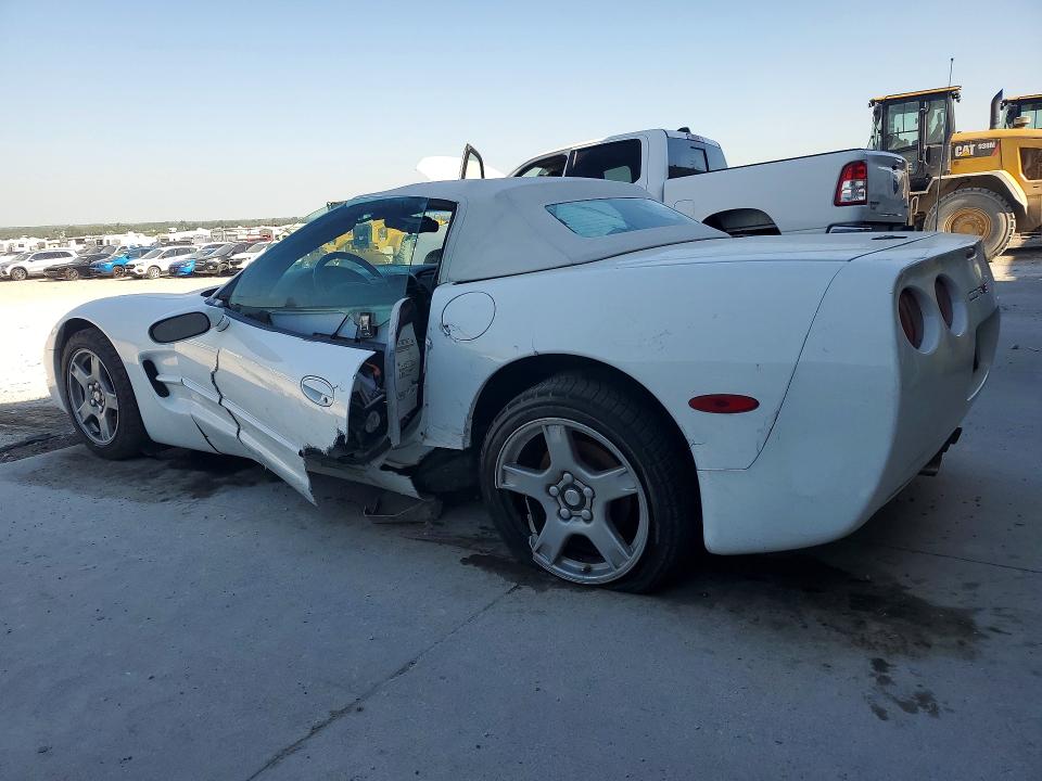 1998 Chevrolet Corvette მანქანა იყიდება აუქციონზე, vin: 1G1YY32G1W5107165, აუქციონის ნომერი: 57499116