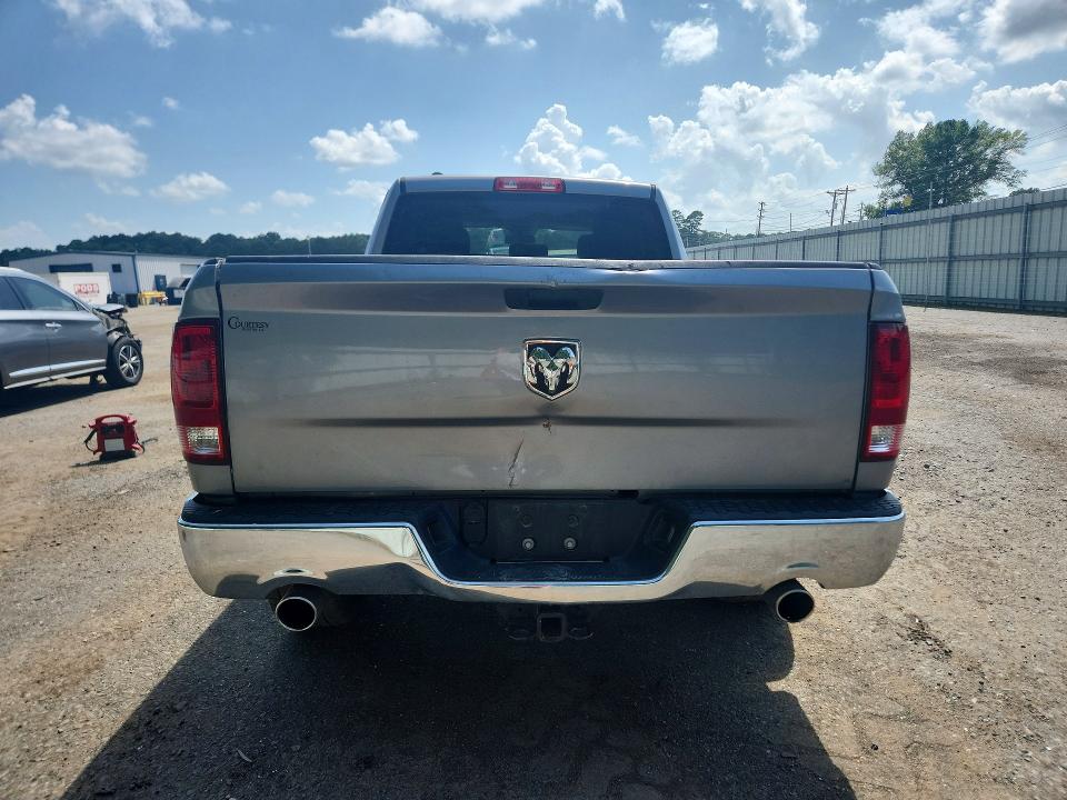 56304476 :رقم المزاد ، 1C6RR6FT6NS155009 vin ، 2022 Ram 1500 Classic مزاد بيع