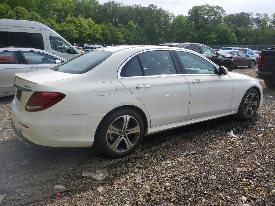 2018 Mercedes-benz E მანქანა იყიდება აუქციონზე, vin: WDDZF4KB3JA371568, აუქციონის ნომერი: 57740096