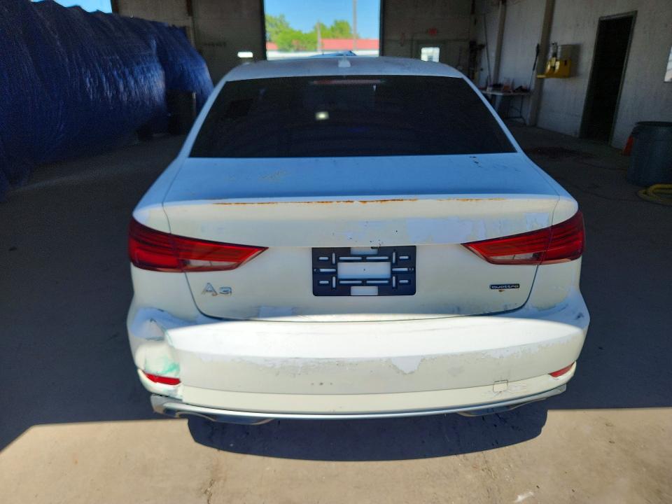 55996346 :رقم المزاد ، WAUB8GFF9H1012639 vin ، 2017 Audi A3 مزاد بيع