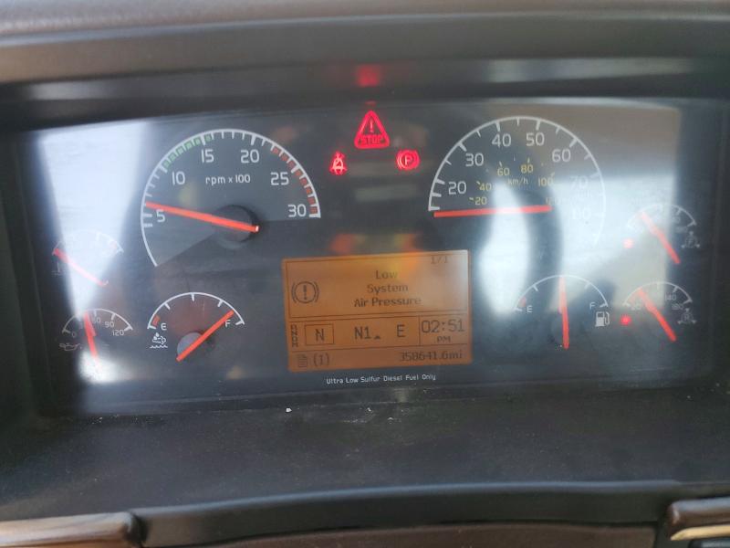 Aukcja sprzedaży 2017 Volvo Vnl, vin: 4V4NC9EG1HN980381, numer aukcji: 56207786