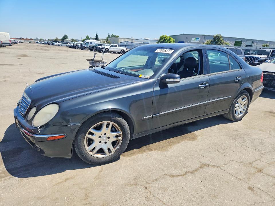 2003 Mercedes-benz E მანქანა იყიდება აუქციონზე, vin: WDBUF65J13A294817, აუქციონის ნომერი: 57065336
