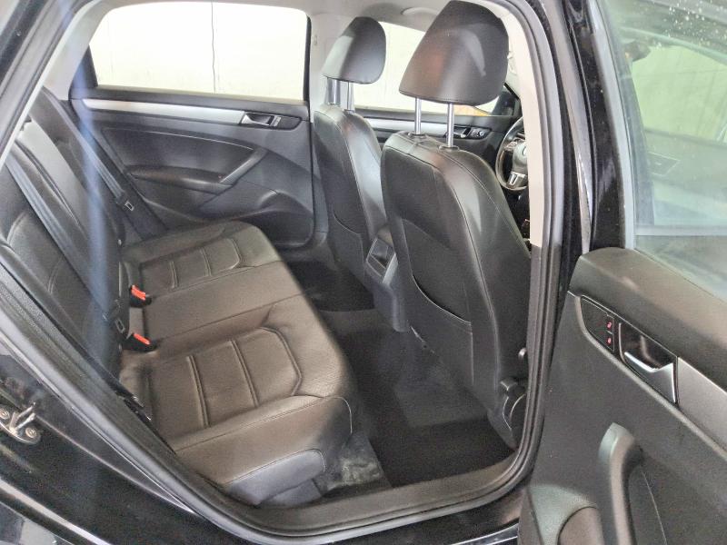 59300566 :رقم المزاد ، 1VWAH7A31EC018900 vin ، 2014 Volkswagen Passat مزاد بيع