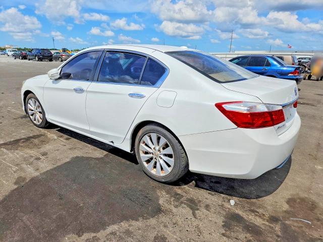 Aukcja sprzedaży 2015 Honda Accord, vin: 1HGCR2F82FA031864, numer aukcji: 56750396