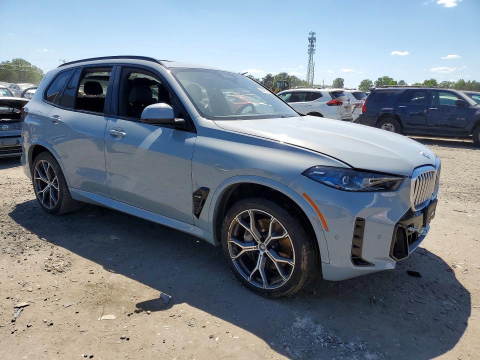 55218186 :رقم المزاد ، 5UX43EU00R9U05394 vin ، 2024 Bmw X5 مزاد بيع