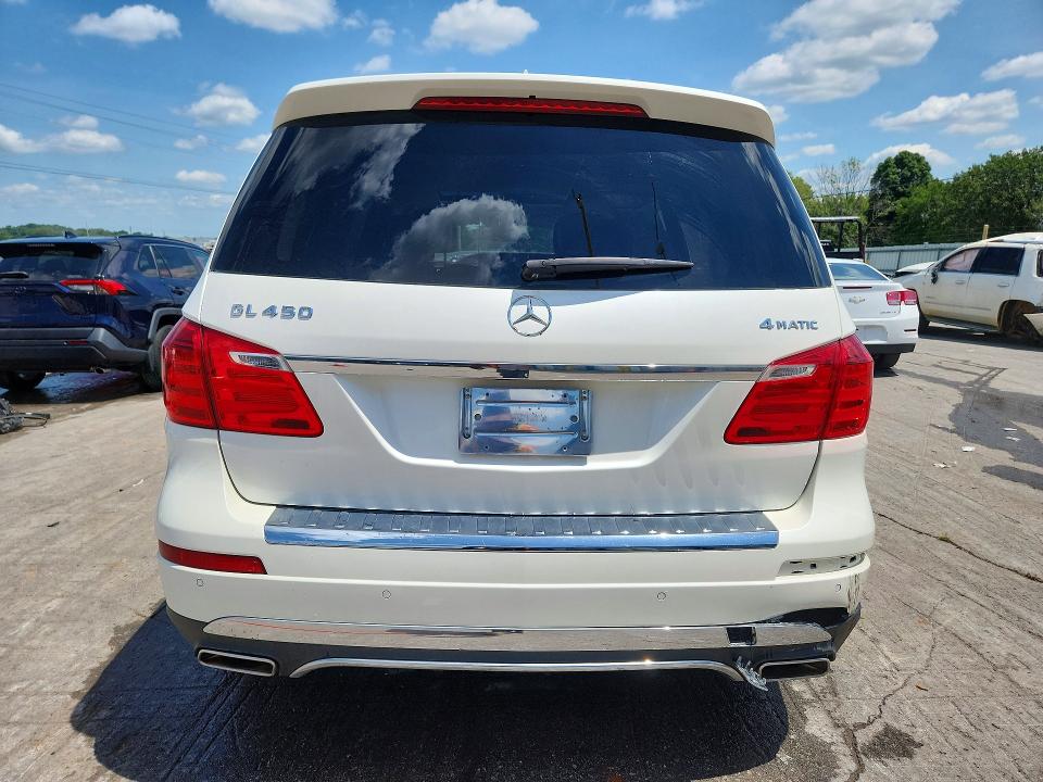 Продажа на аукционе авто 2014 Mercedes-benz Gl, vin: 4JGDF7CE5EA348664, номер лота: 57892016