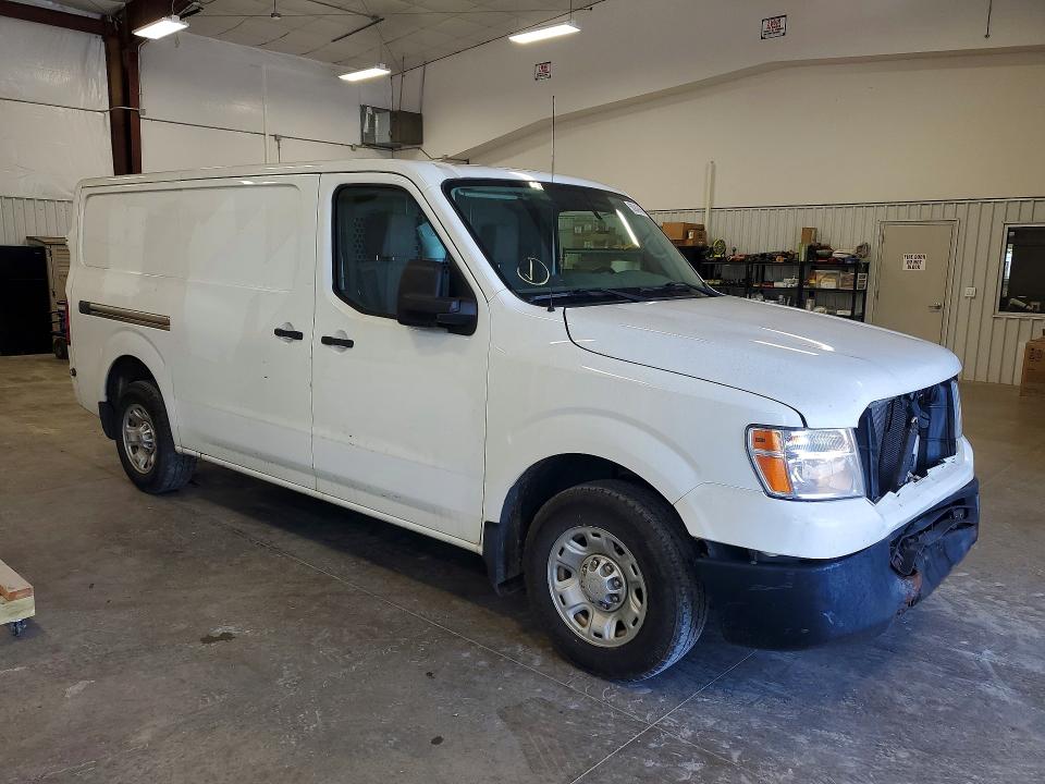 53949456 :رقم المزاد ، 1N6BF0KM6LN805707 vin ، 2020 Nissan Nv 1500 مزاد بيع
