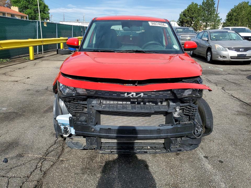 2023 Kia Soul მანქანა იყიდება აუქციონზე, vin: KNDJ23AU0P7205076, აუქციონის ნომერი: 56074656