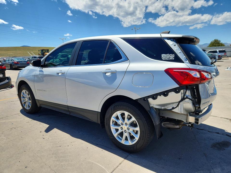 2021 Chevrolet Equinox მანქანა იყიდება აუქციონზე, vin: 2GNAXTEV1M6142125, აუქციონის ნომერი: 57029176
