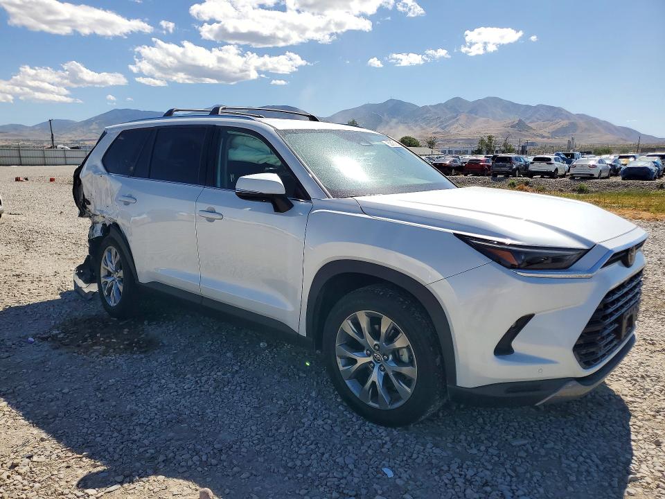 85618125 :رقم المزاد ، 5TDAAAB52RS057925 vin ، 2024 Toyota Grand Highlander مزاد بيع