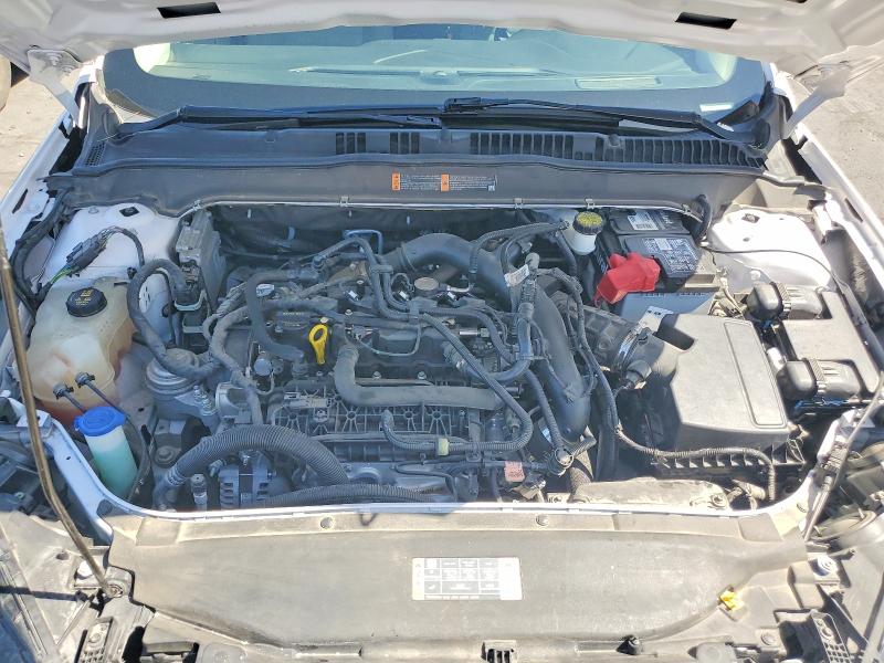 57371496 :رقم المزاد ، 3FA6P0HD8KR135362 vin ، 2019 Ford Fusion مزاد بيع