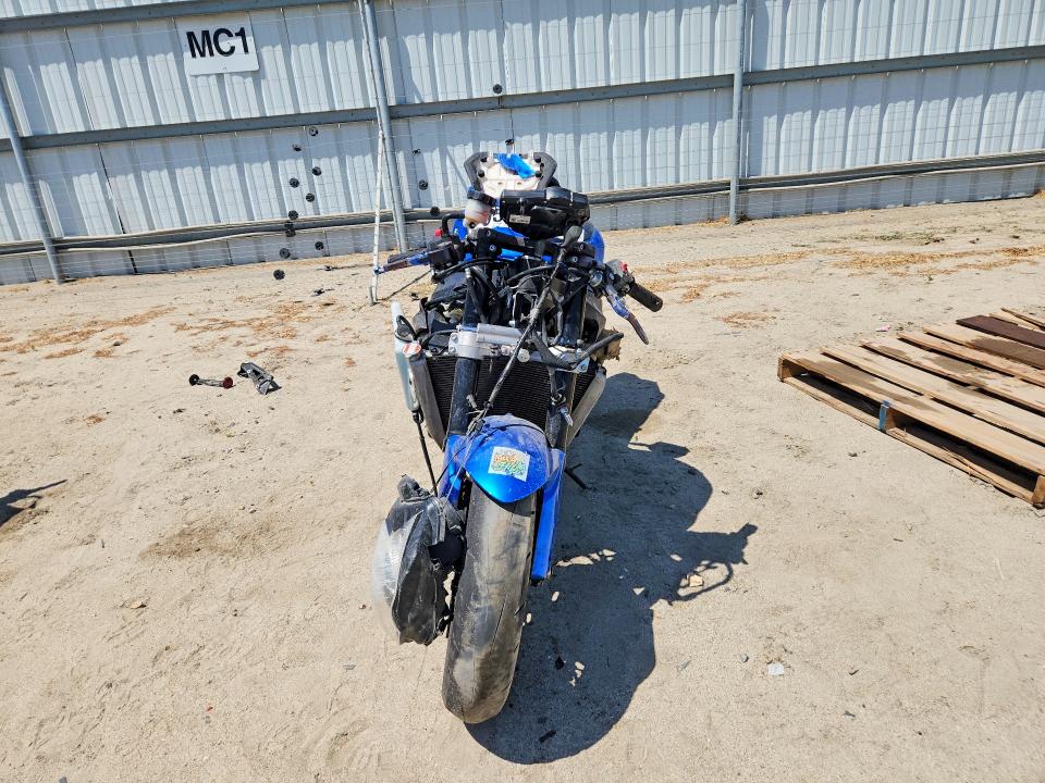 Продажа на аукционе авто 2015 Suzuki Gsx-r600, vin: JS1GN7FA2F2101024, номер лота: 55912066